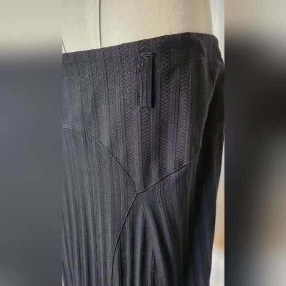 Max Studio Black Skirt - Size 8 - Picture 5 of 7